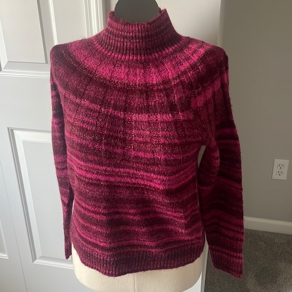 Knox Rose sweater Magenta Pink stripe longsleeve crew holiday top new size small - Picture 3 of 7